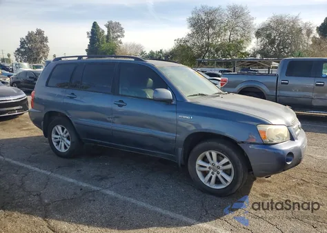 2007 Toyota Highlander Hybrid z USA, uszkodzony, nr VIN JTEEW21A670046459